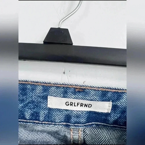 GRLFRND Jourdan Denim Short in Rebel Rebel - Picture 5 of 6